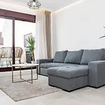 Apartamento La Maestranza 17 *